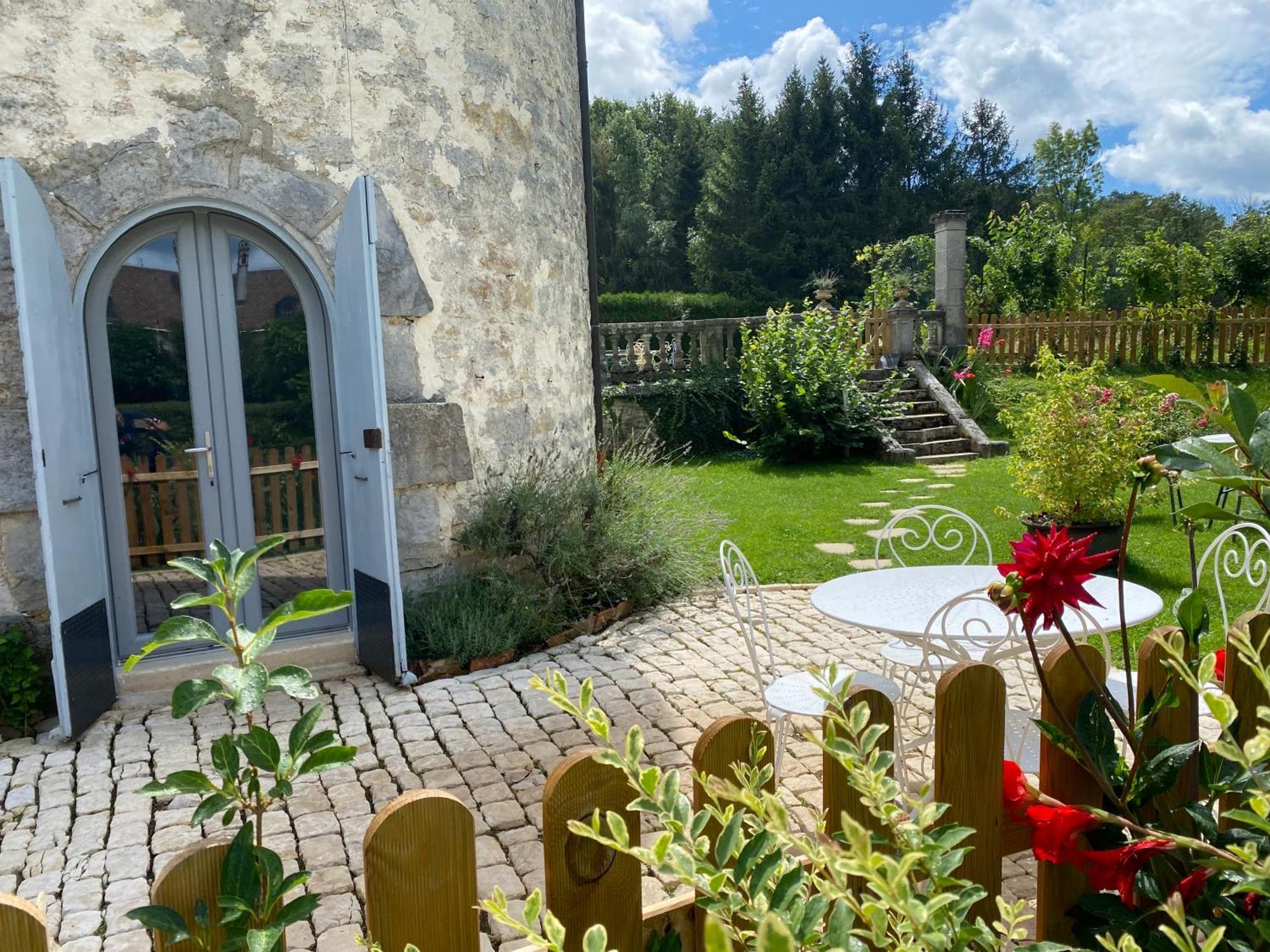 Le Colombier De Malpas Bed & Breakfast Quingey Eksteriør bilde