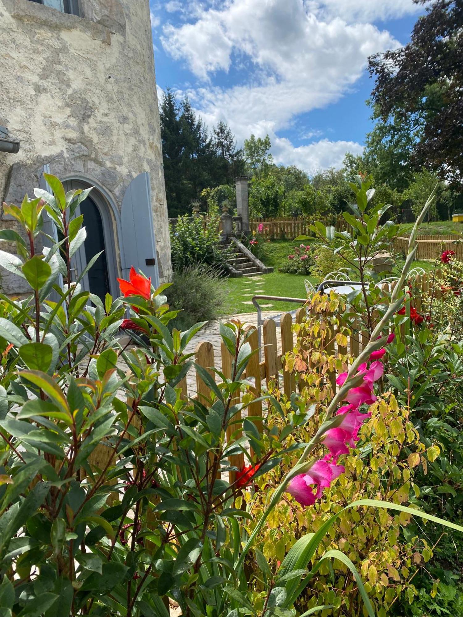 Le Colombier De Malpas Bed & Breakfast Quingey Eksteriør bilde